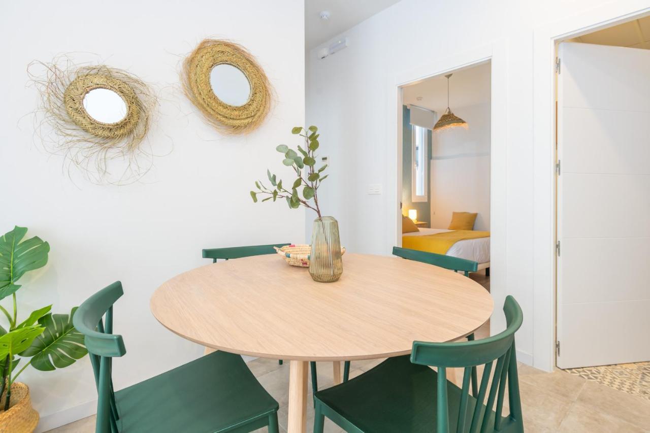 Apartamentos Luna Suites Palacio Dorita Granada Luaran gambar
