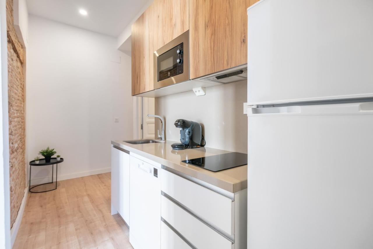 Apartamentos Luna Suites Palacio Dorita Granada Luaran gambar