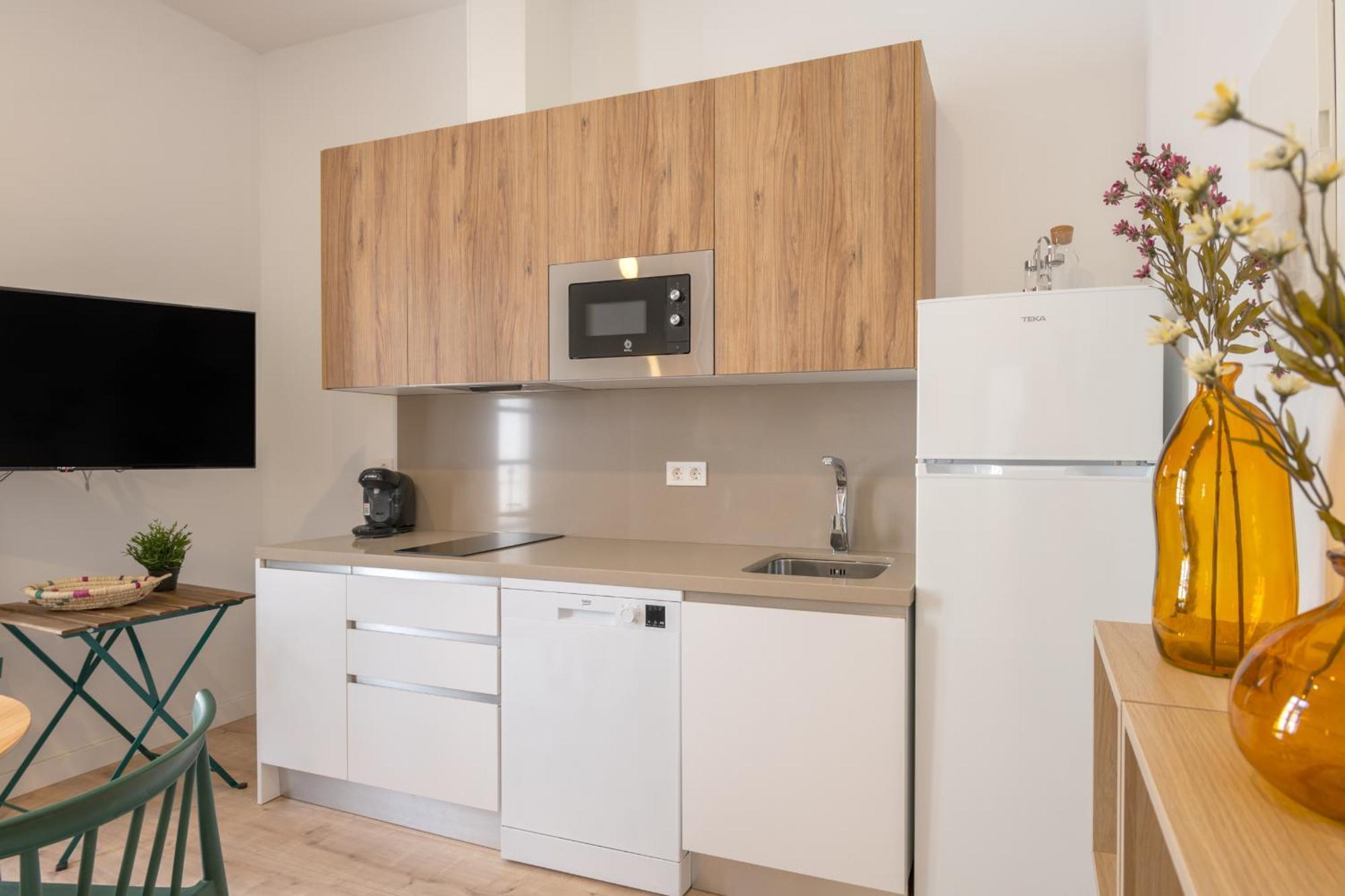 Apartamentos Luna Suites Palacio Dorita Granada Luaran gambar