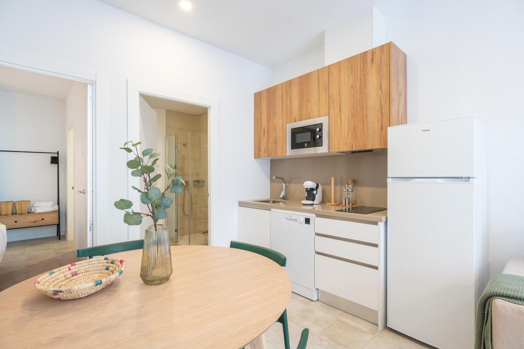 Apartamentos Luna Suites Palacio Dorita Granada Luaran gambar
