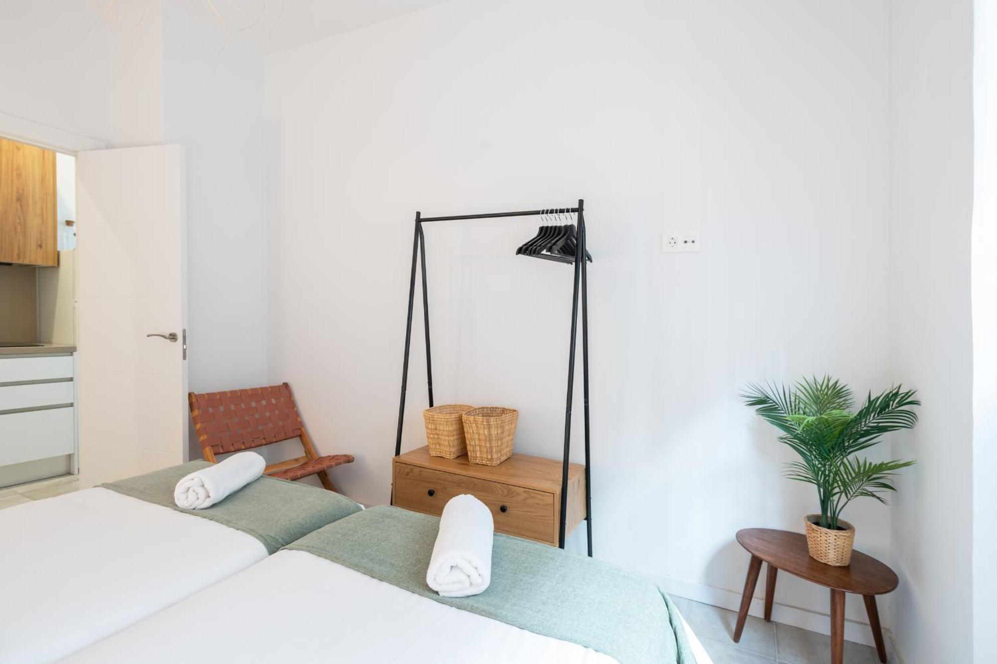 Apartamentos Luna Suites Palacio Dorita Granada Luaran gambar